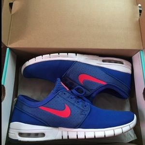 Nike Stefan Janoski Max shoes