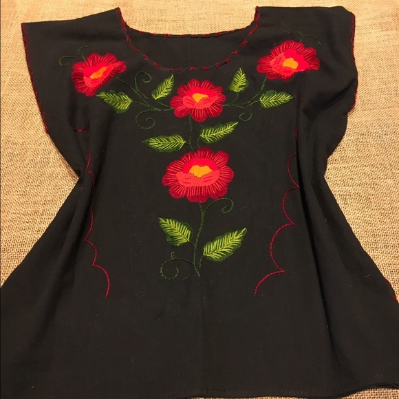 ☀️HP🌵Embroidered Frida Top NWOT - Picture 2 of 4