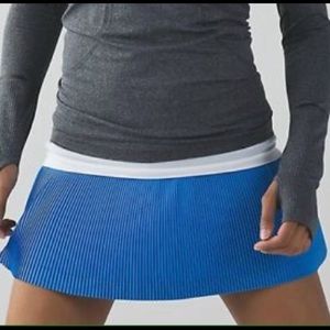 Pleat to Street Skirt III in Blue Size 4