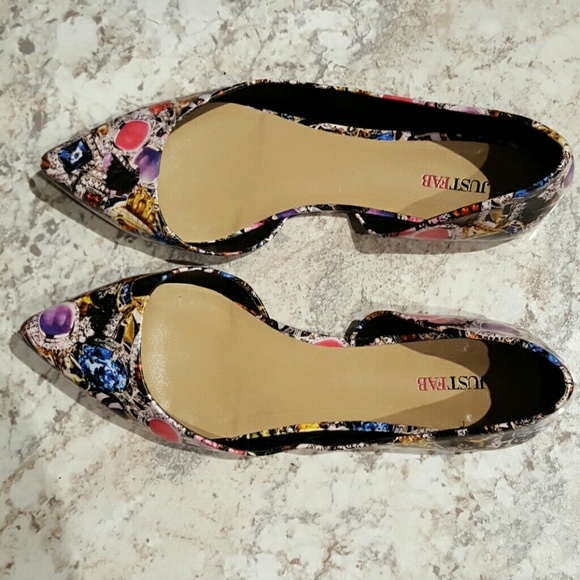 JustFab Shoes - Pila JustFab Flats!