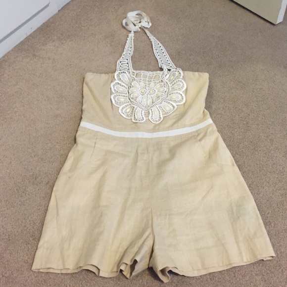 Cream romper