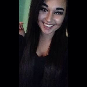 Meet your Posher, Sabrina