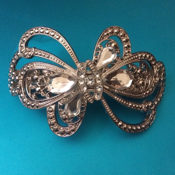 NWOT Gorgeous Hair Clamp