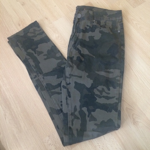 Camo Skinny Jeans
