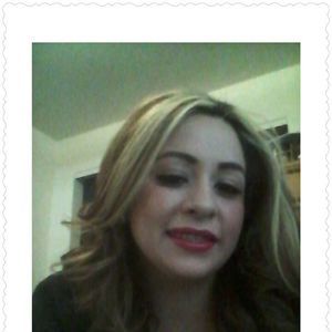 Meet your Posher, Delia