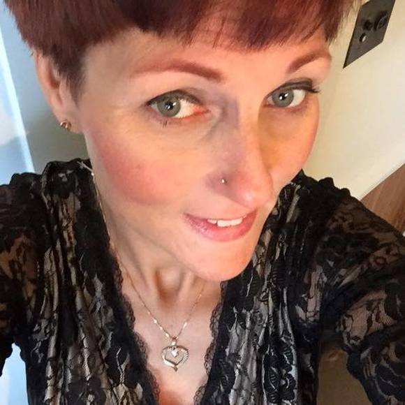 Meet your Posher, Pamela
