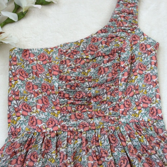 DOLORES PROMESAS One Shoulder Floral Dress NWT - Picture 4 of 6