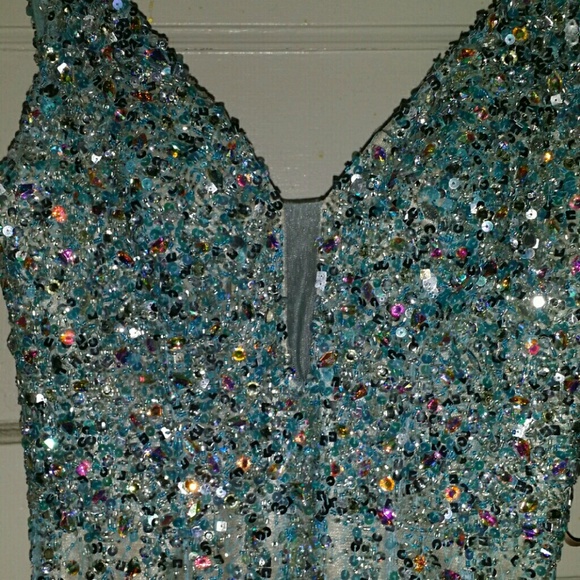 Sparkly Prom Dress - Picture 4 of 4