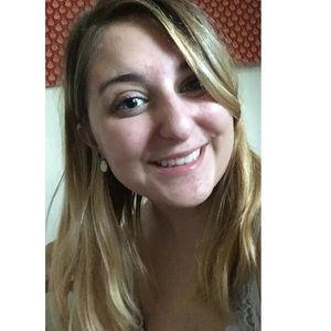 Meet your Posher, Madi