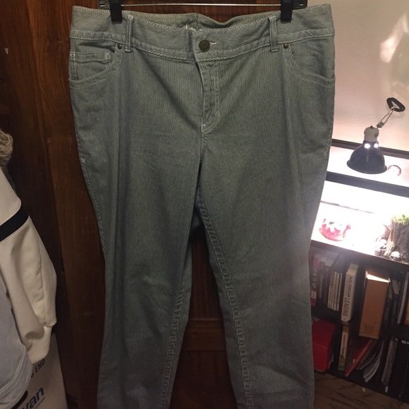 Striped skinny jeans