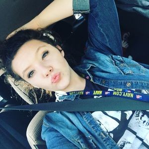 Meet your Posher, Leann