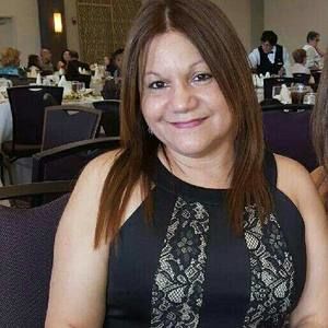 Meet your Posher, Ines