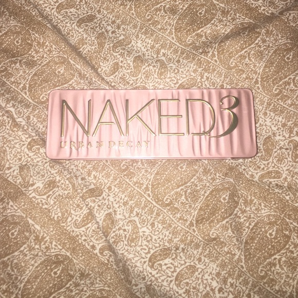 NAKED 3 pallet used ONCE