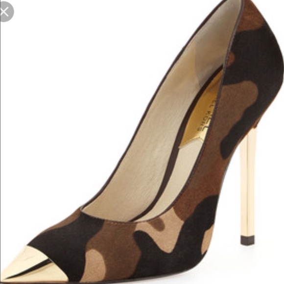 Camo Pump