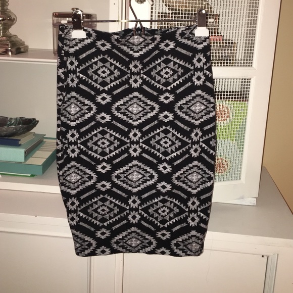 Never worn tags off - Picture 1 of 3