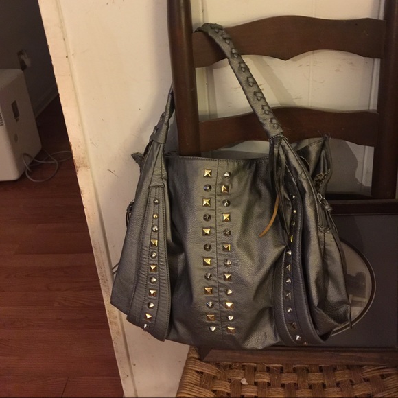 Great silver purse 🌻