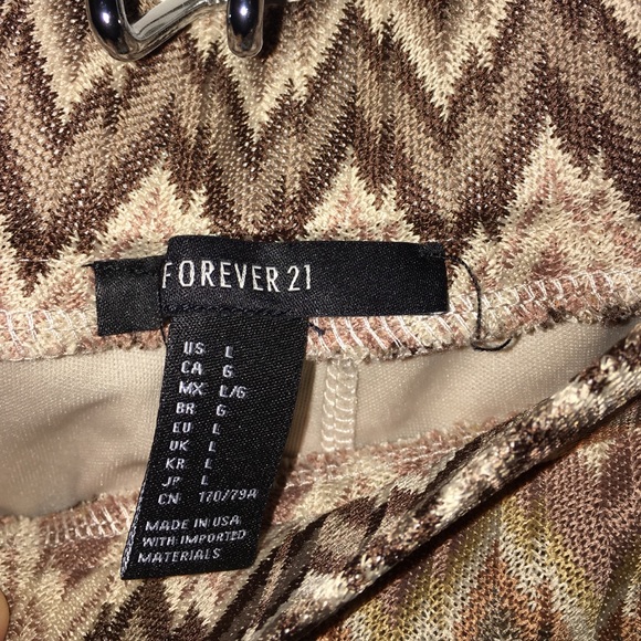 Never worn tags off - Picture 3 of 4