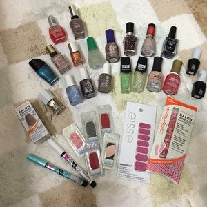 Nail polish lot