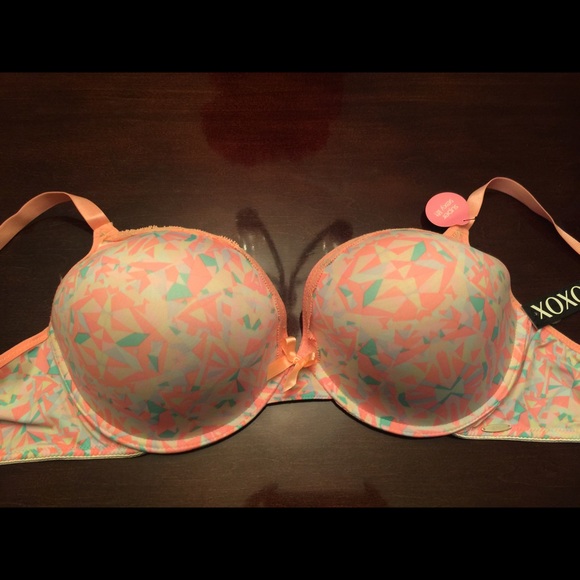 Bra - Picture 1 of 1