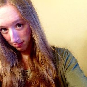 Meet your Posher, Karina