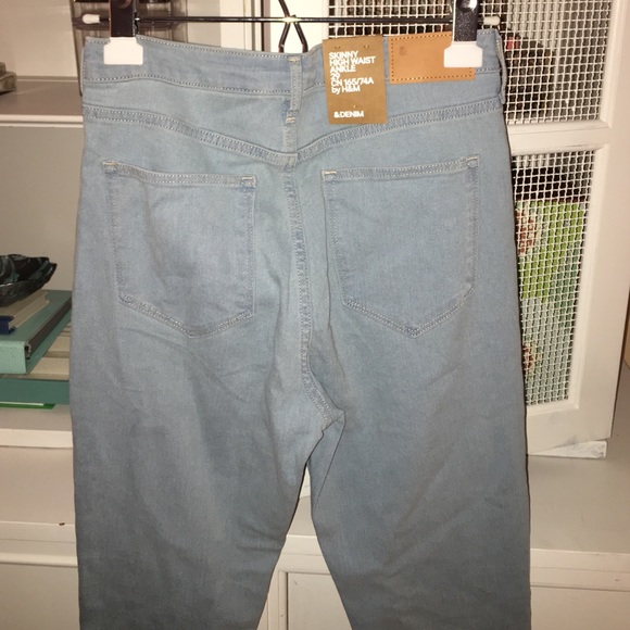 Never worn - Picture 3 of 4