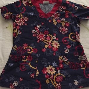 Floral scrub top