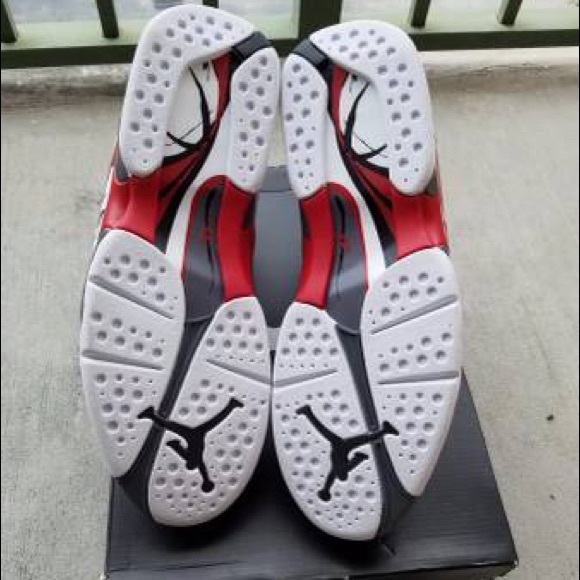 Air Jordan 8 - Picture 3 of 4