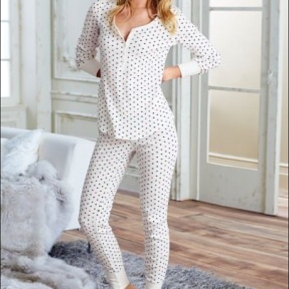 Victoria's Secret Other - Victoria secret long Jane fireside heart pajamas