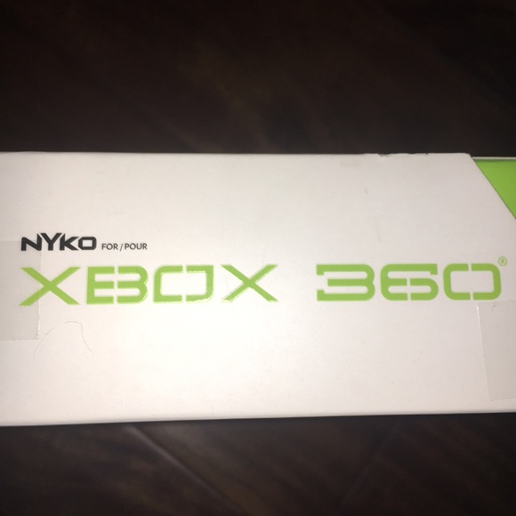 XBOX 360 Kinect - Picture 3 of 3