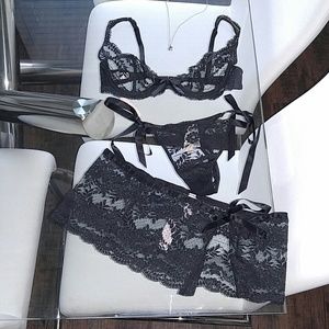 Victoria's Secret Set