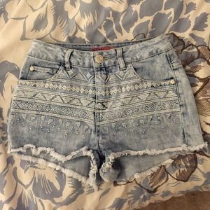 High rise Aztec jean shorts!