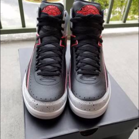 Air Jordan 2's - Picture 2 of 4