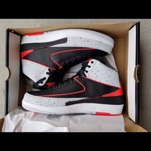 Air Jordan 2's
