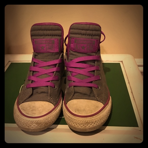 Shoes - All star new Convers