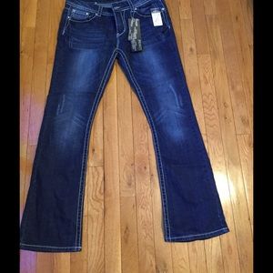 Rue 21 boot cut jeans 11/12 NWT