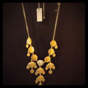 Bancroft gold pendant necklace