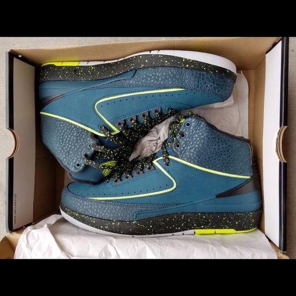 Air Jordan 2's - Picture 2 of 4