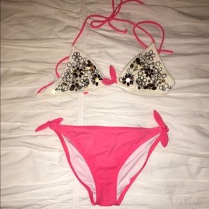 Pink and white VS bikini👙🌺