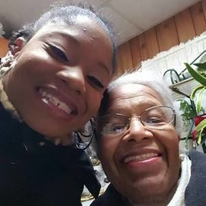 Meet your Posher, Logan