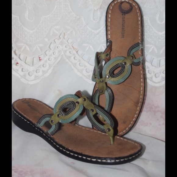 Naturalizer leather sandals Size 8 wide Woman's