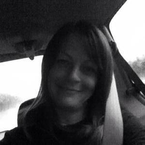 Meet your Posher, Carla