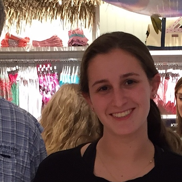 Meet your Posher, Mollie - Picture 1 of 1