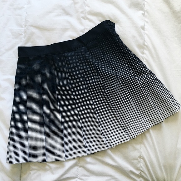 American Apparel black & white tennis skirt