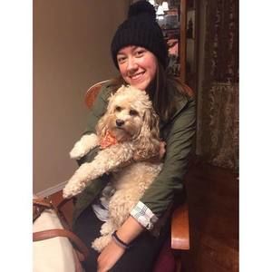 Meet your Posher, Caytlin