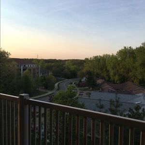 Meet your Posher, Mischeale