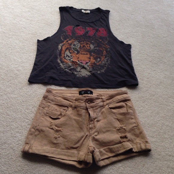 Short - Picture 1 of 1