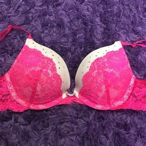 Like new! Victoria's Secret bra!
