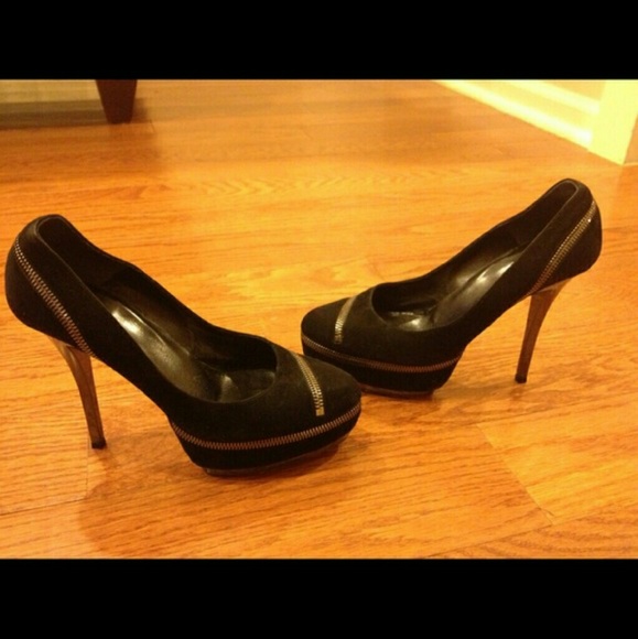 Gucci pump