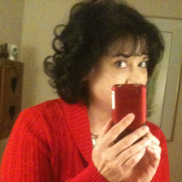 Meet your Posher, Carol - Picture 1 of 1