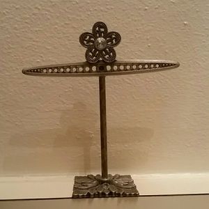 Jewelry stand